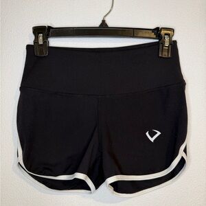 Violate the Dress Code Discontinued Sugar Shorts Black Women’s Medium
